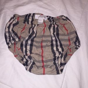 Burberry baby girl underwear